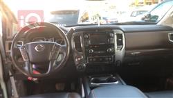 نیسان تایتان